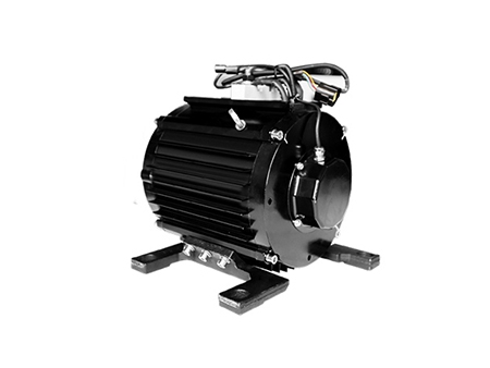 มอเตอร์ลากจูง 5000-8000W สำหรับมอเตอร์ DC ไร้แปรงถ่าน ซีรี่ส์ TZ210BX-P
