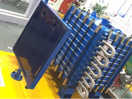 เครื่องแลกเปลี่ยนความร้อนแบบแผ่นเคลือบแก้ว