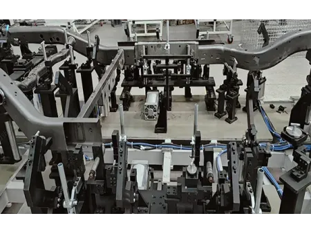 โครงรถและคานขวางไฮโดรฟอร์ม BOF